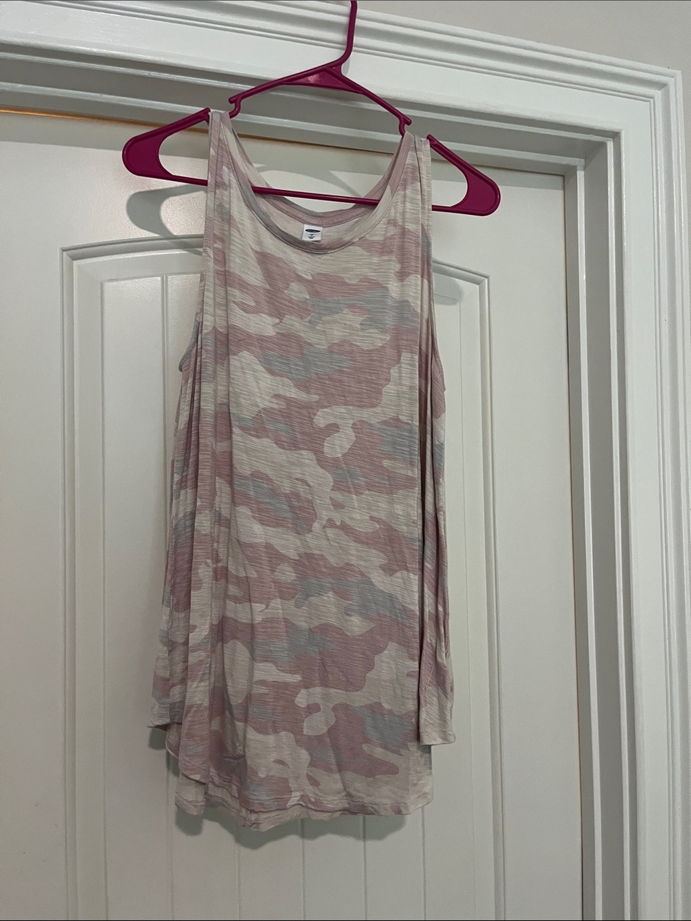 Old Navy Pink and Cream Camouflage Luxe Tank